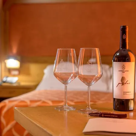 Leone De Castris Wine