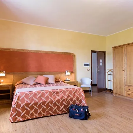 Leone De Castris Wine Hotel Salice Salentino