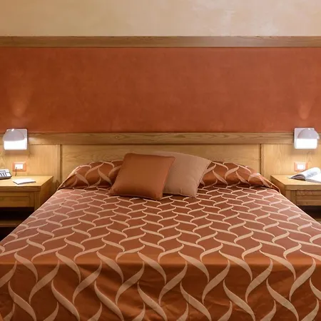 Leone De Castris Wine Salice Salentino