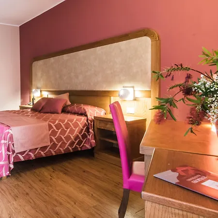 Hotel Leone De Castris Wine