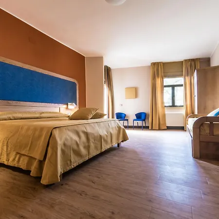 Leone De Castris Wine Salice Salentino