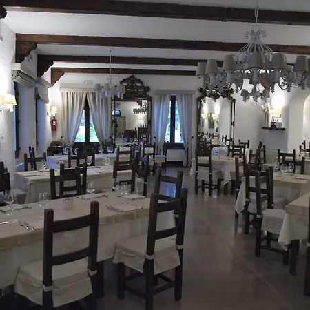 Leone De Castris Wine Hotel