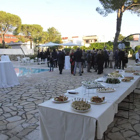 Hotell Leone De Castris Wine Salice Salentino