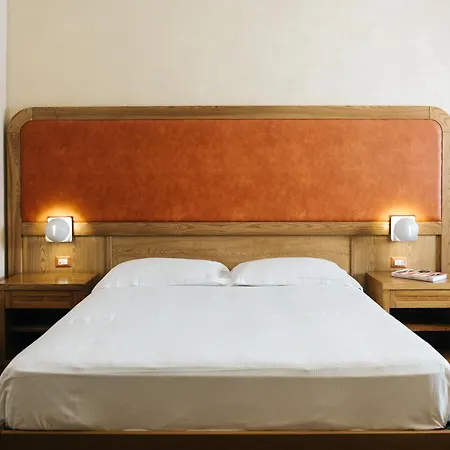 Hotel Leone De Castris Wine