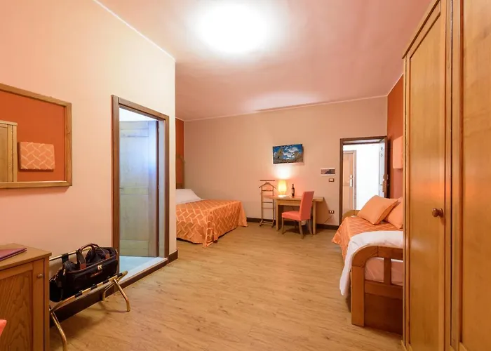 Leone De Castris Wine Salice Salentino