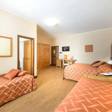 Leone De Castris Wine Hotell 3*