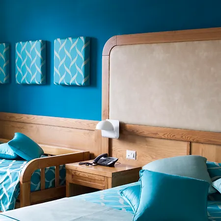 Hotell Leone De Castris Wine 3*
