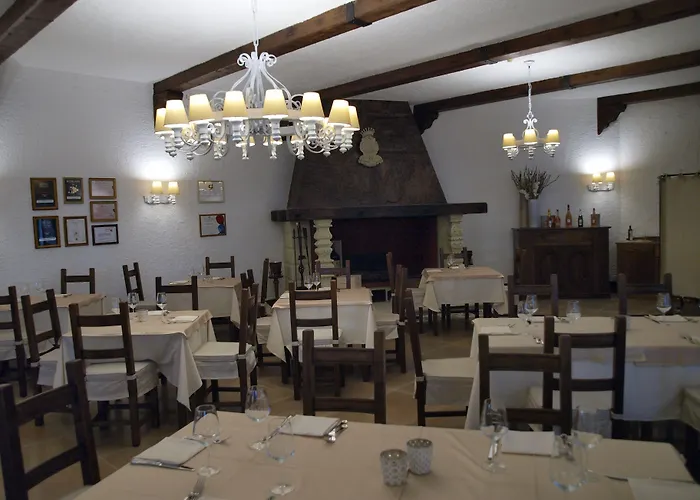 Hotel Leone De Castris Wine 3*